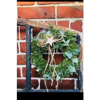 Winterkranz ca. 25cm aus Silberzypresse & Eukalyptus ~ Winterdeko ~ zauberhaft edel, nicht nadelnd!