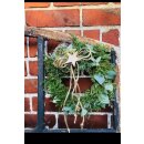 Winterkranz ca. 25cm aus Silberzypresse & Eukalyptus...